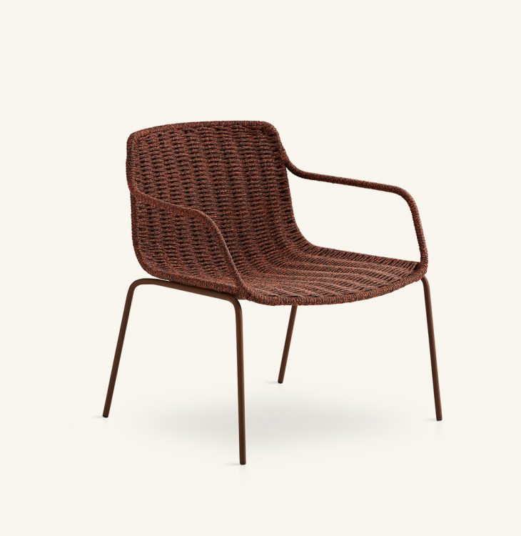 Lapala low armchair