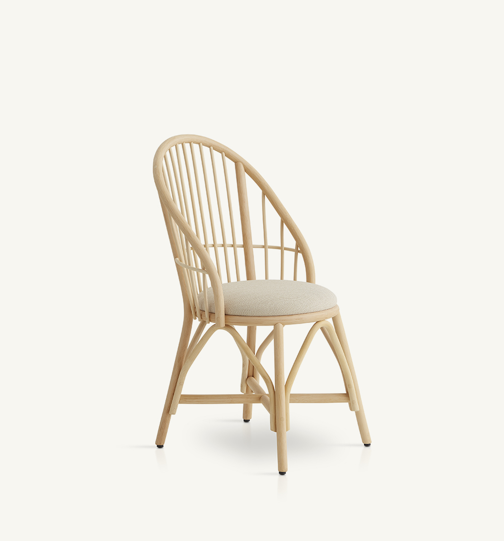 coqueta upholstered dining chair