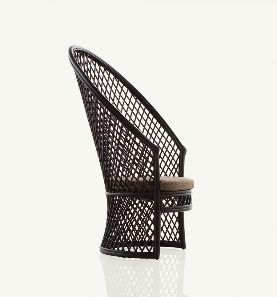 Copa armchair