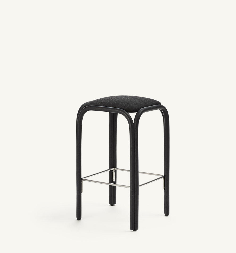 expormim-furniture-indoor-fontal-barstool-upholstered-01
