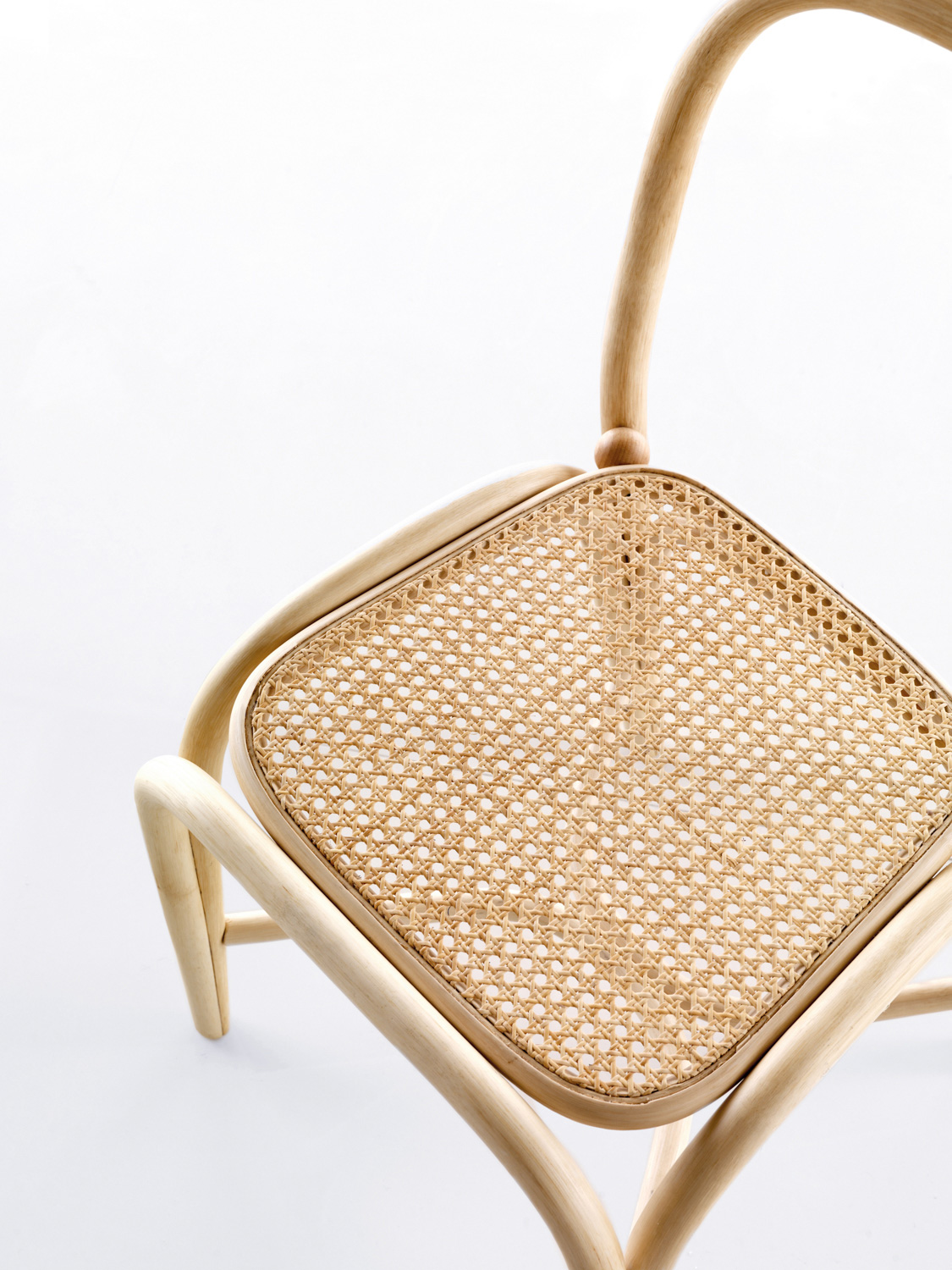 expormim-furniture-indoor-fontal-dining-chair-03