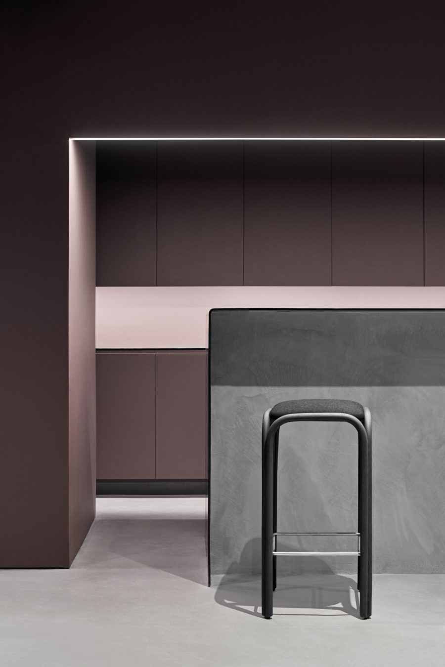 indoor kollektion - hochwertige luxus-barhocker - hoher barhocker gepolstert fontal