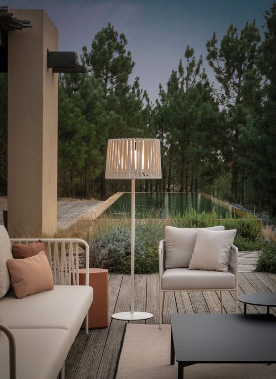 outdoor collection - oh lamp floor lamp