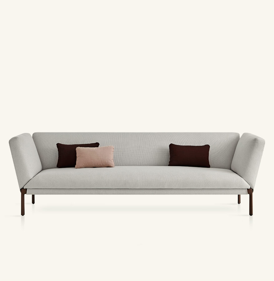 Livit XL sofa with high armrest