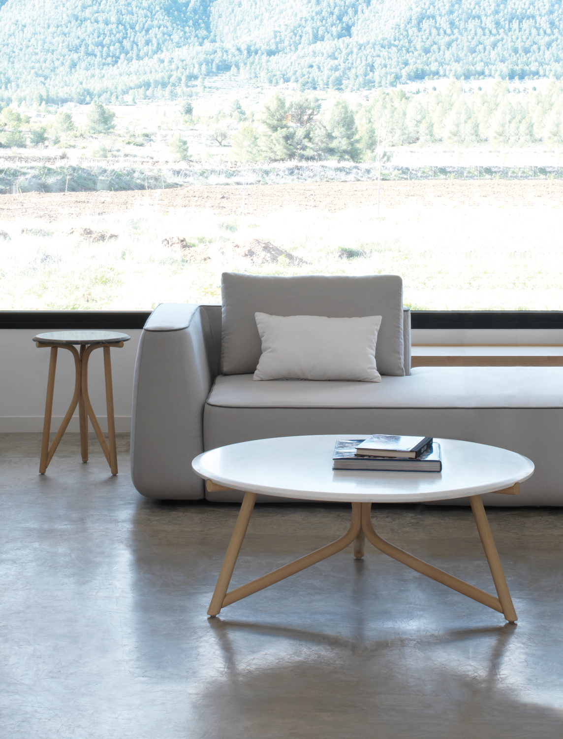 coffee tables - kiri coffee table