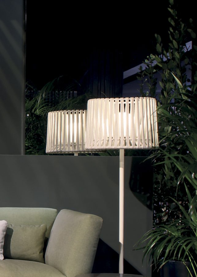 outdoor collection - oh lamp floor lamp