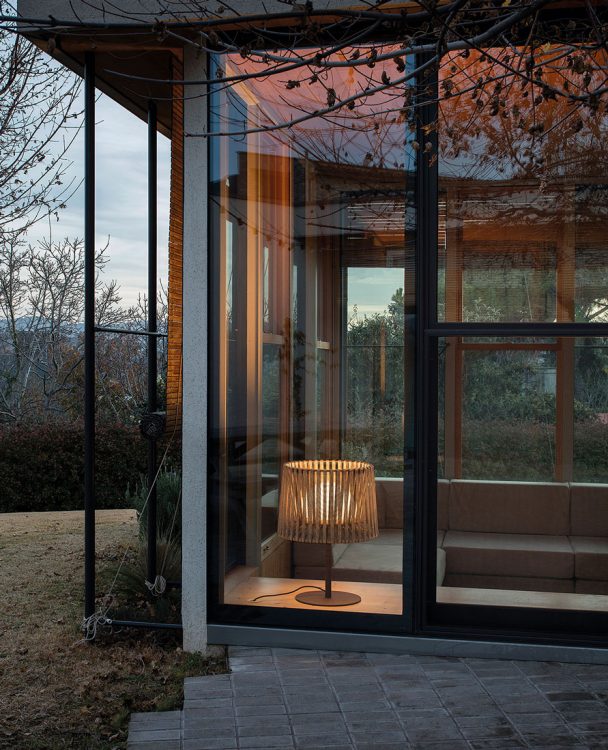 outdoor collection - outdoor collection - oh lamp table lamp