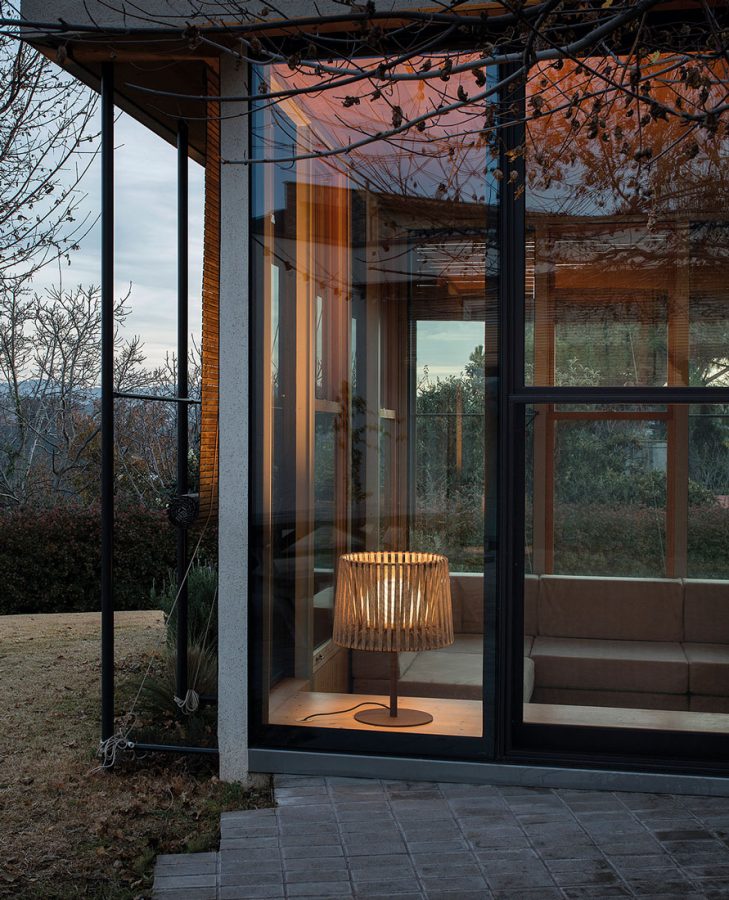 outdoor collection - outdoor collection - oh lamp table lamp