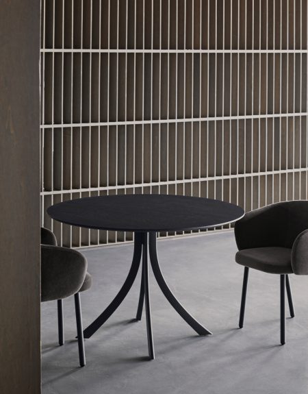  falcata indoor round dining table