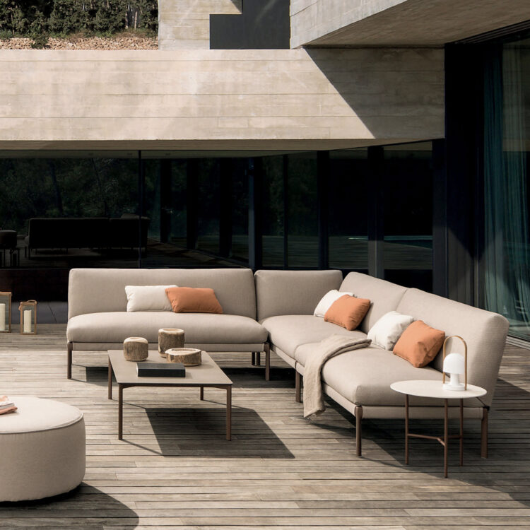 outdoor collection - high quality luxury outdoor and garden furniture - livit central module