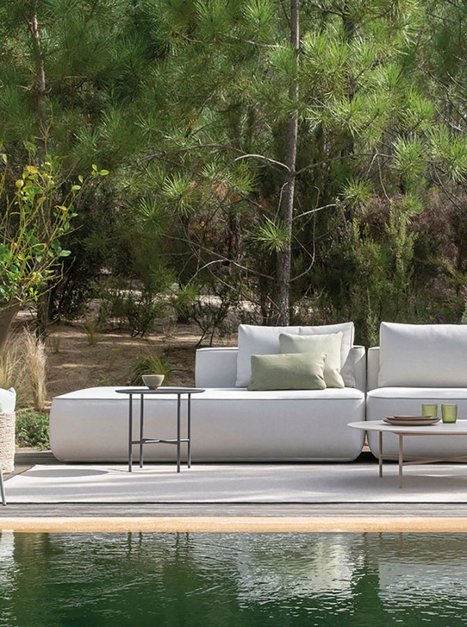 outdoor collection - sofas - plump left island module