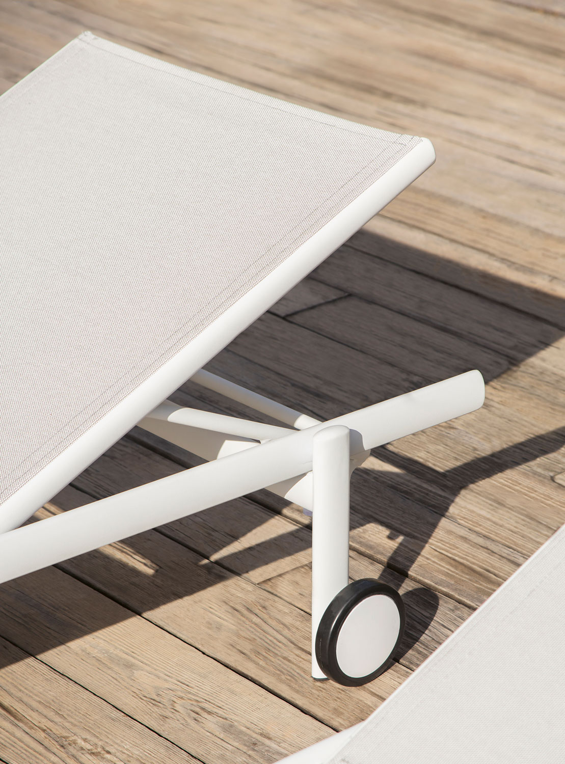 up-chaise-longue-studio-expormim-furniture-outdoor-01