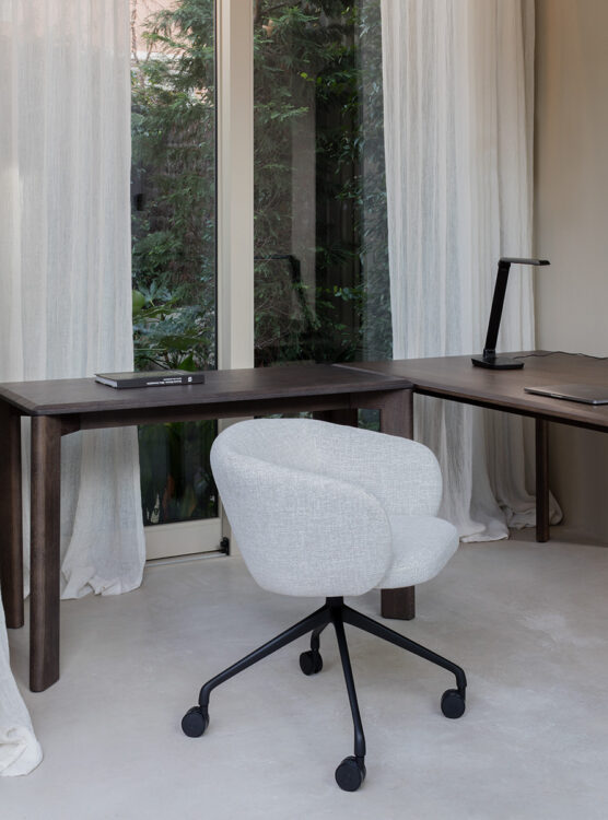 indoor kollektion - hochwertige luxusstühle - drehstuhl mit rädern gepolstert huma