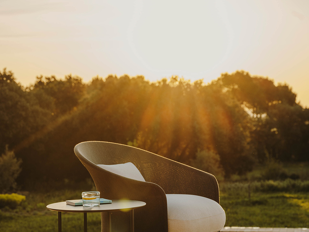  outdoor 2021: to be global, think local