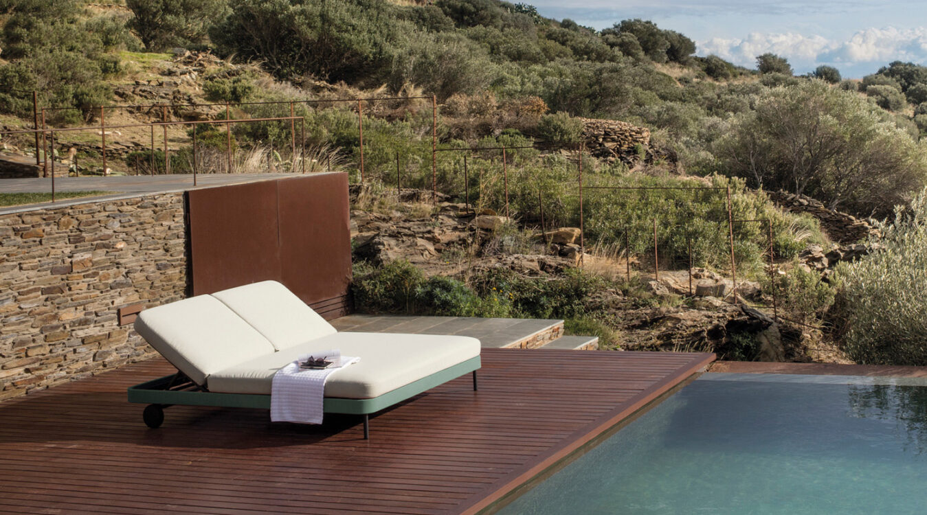 outdoor collection - outdoor collection - kabu double chaise longue with wheels