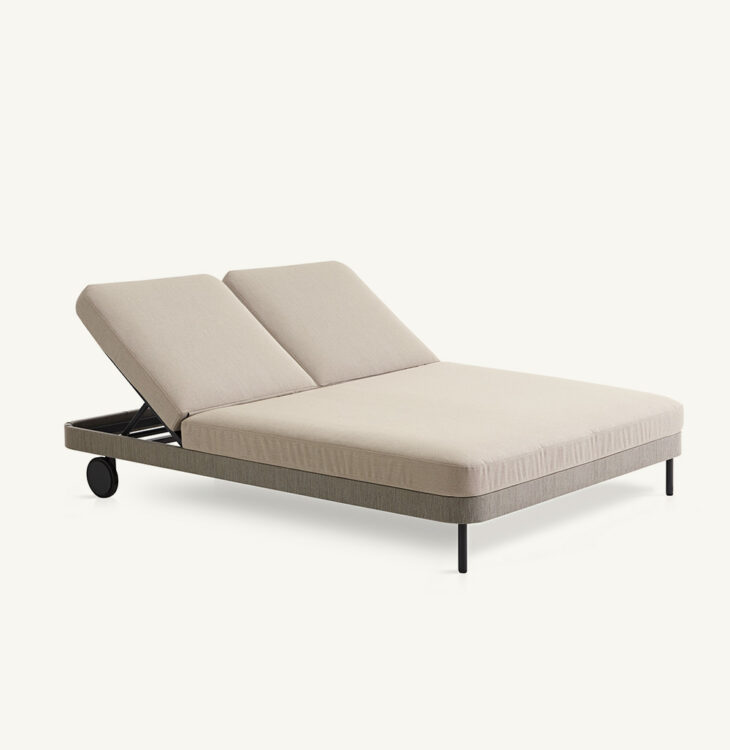 Kabu double chaise longue with wheels