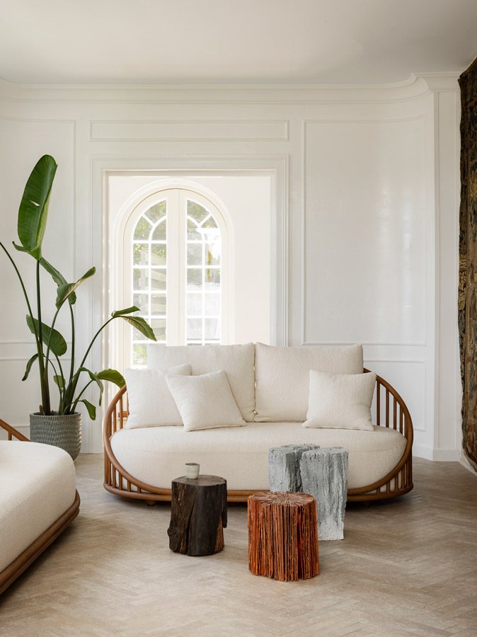 indoor collection - high quality solid wood furniture made in spain - cask loveseat