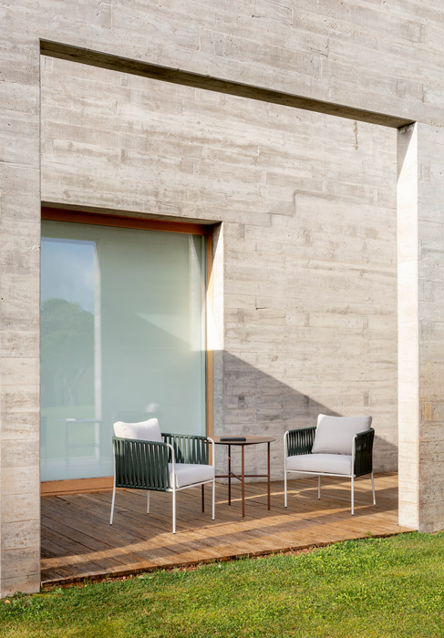 outdoor collection - grada furniture family