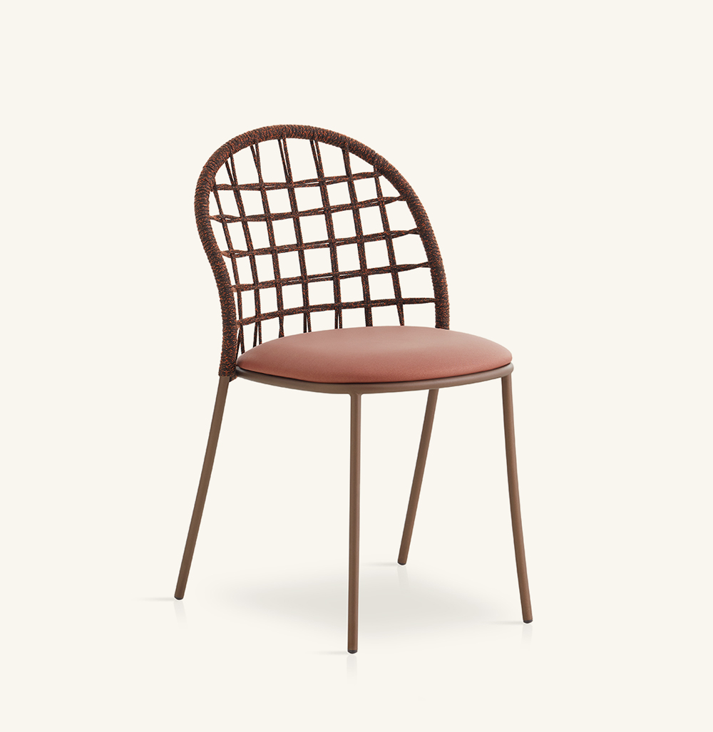petale hand-woven grid pattern chair