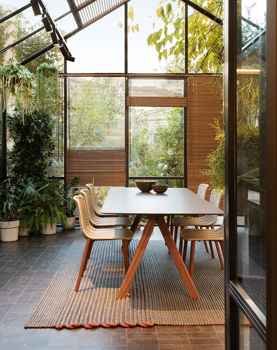  outdoor 2022. the seduction of spring