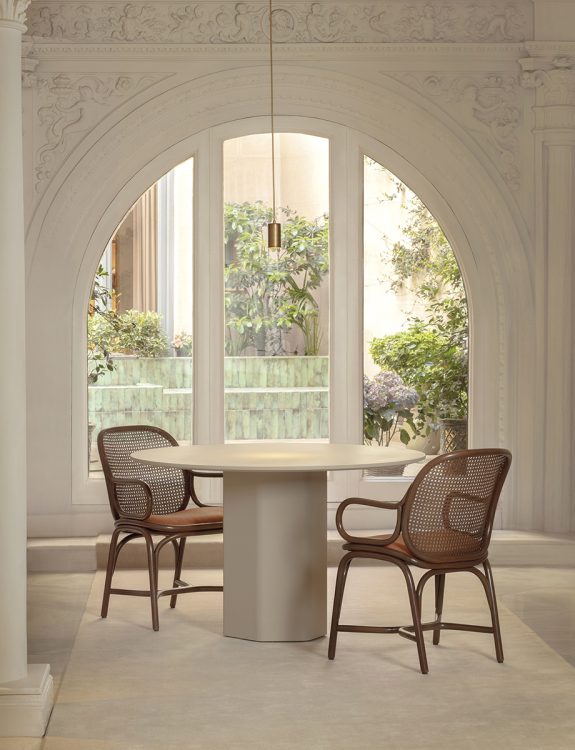indoor collection - interior design furniture - frames upholstered dining armchair