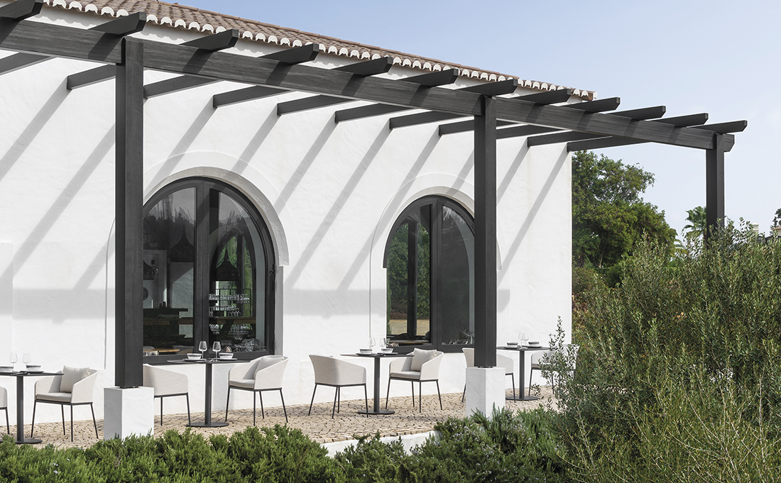 outdoor collection - senso chairs furniture family