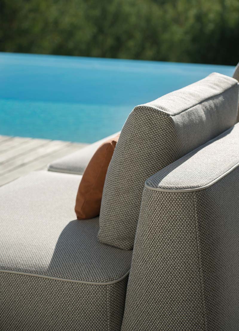 stories - pools lieben outdoor-sofas