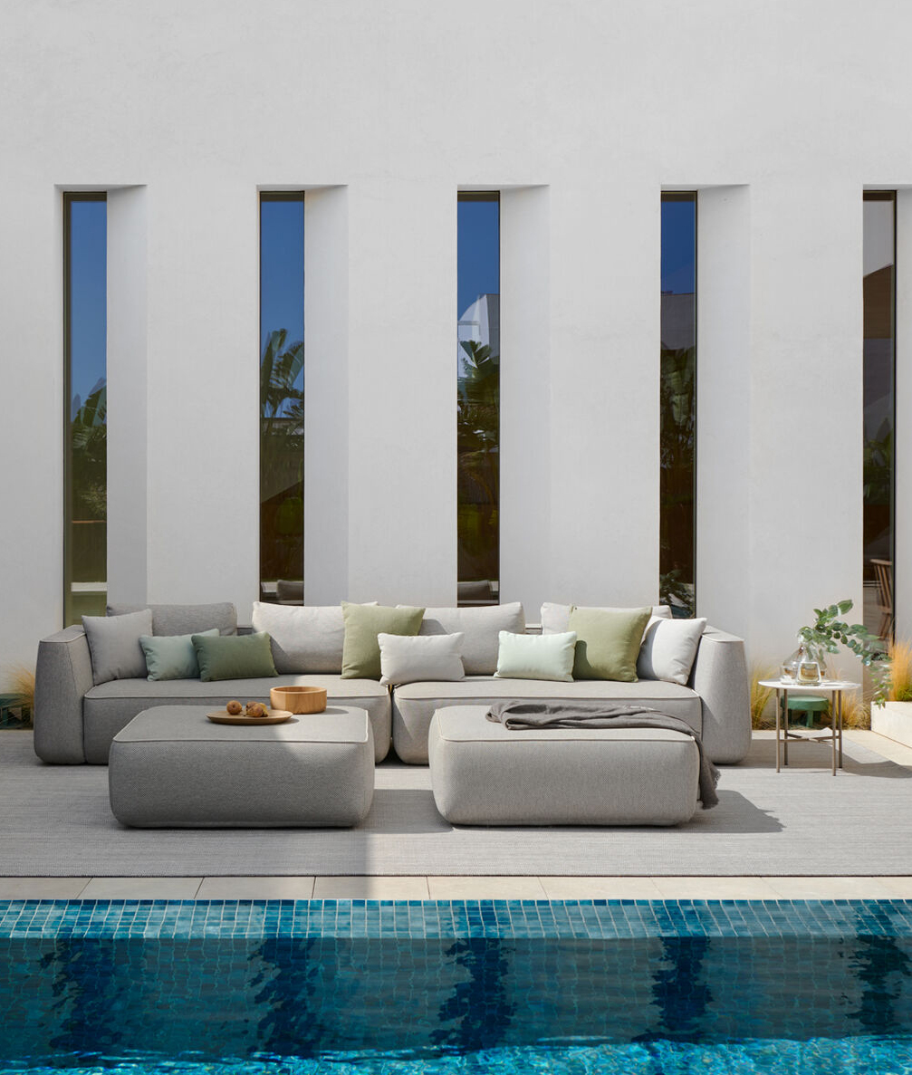 stories - pools love outdoor sofas