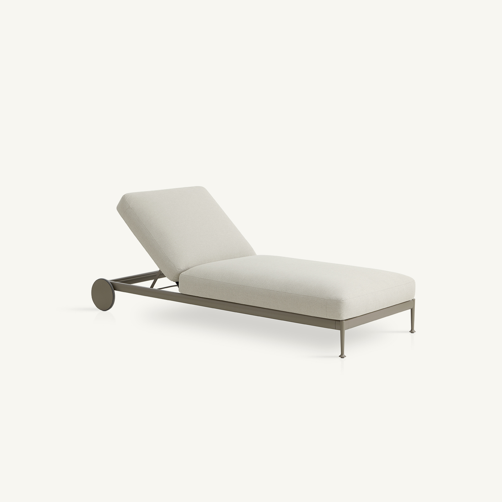 obi chaise longue with wheels