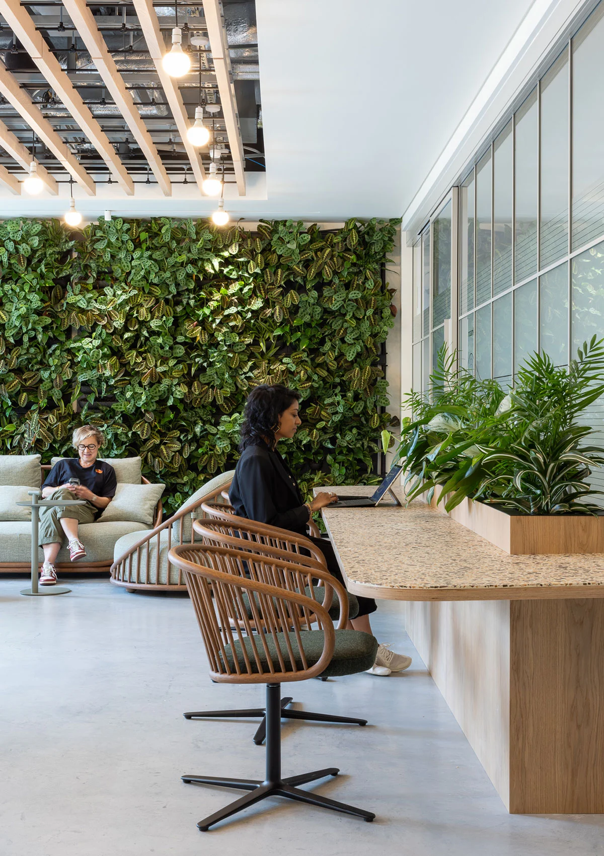 Ideas de balcones para crear un espacio perfecto al aire libre |  Architectural Digest, image size:1200x1700