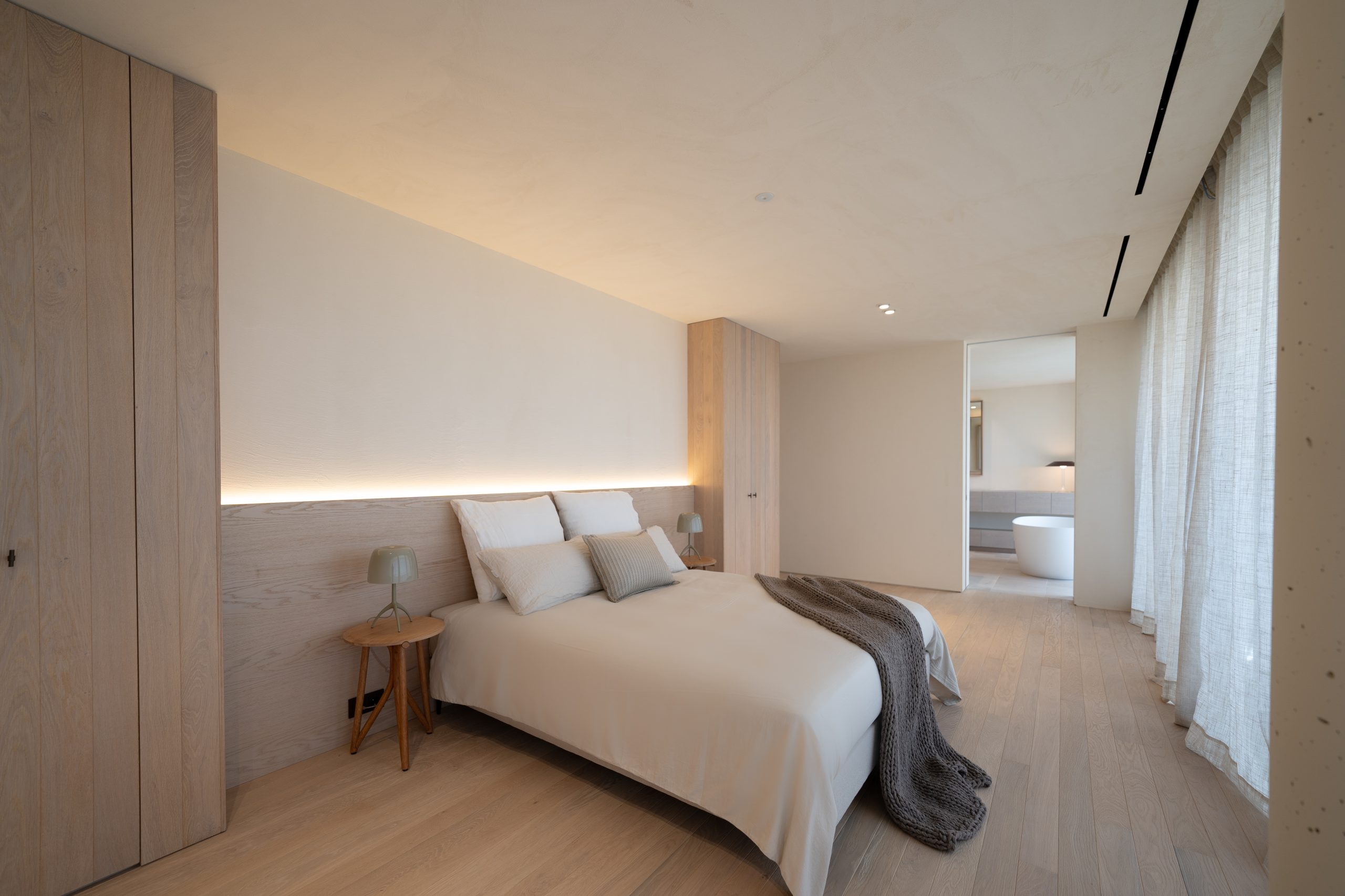 projects - indoor - mediterranean minimalism in rattan and wood projects - indoor - mediterranean minimalism in rattan and wood