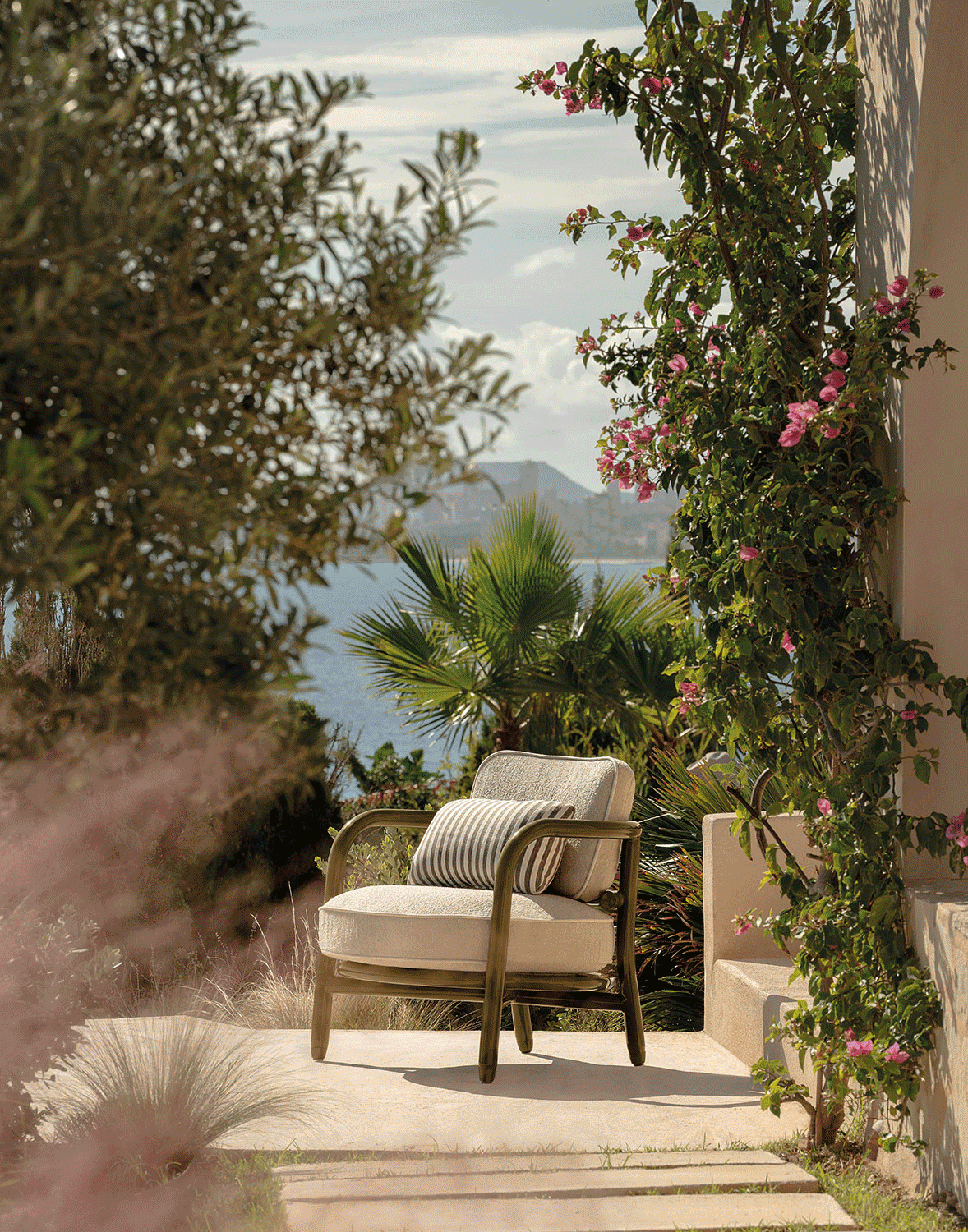 stories - meridies: roberto lazzeroni reimagines rattan in wood