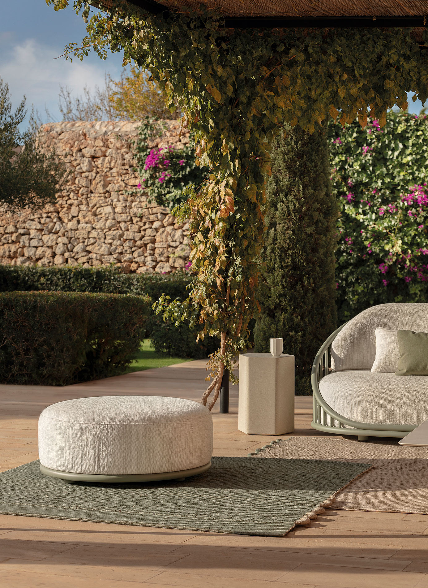 ottomans - cask ottoman