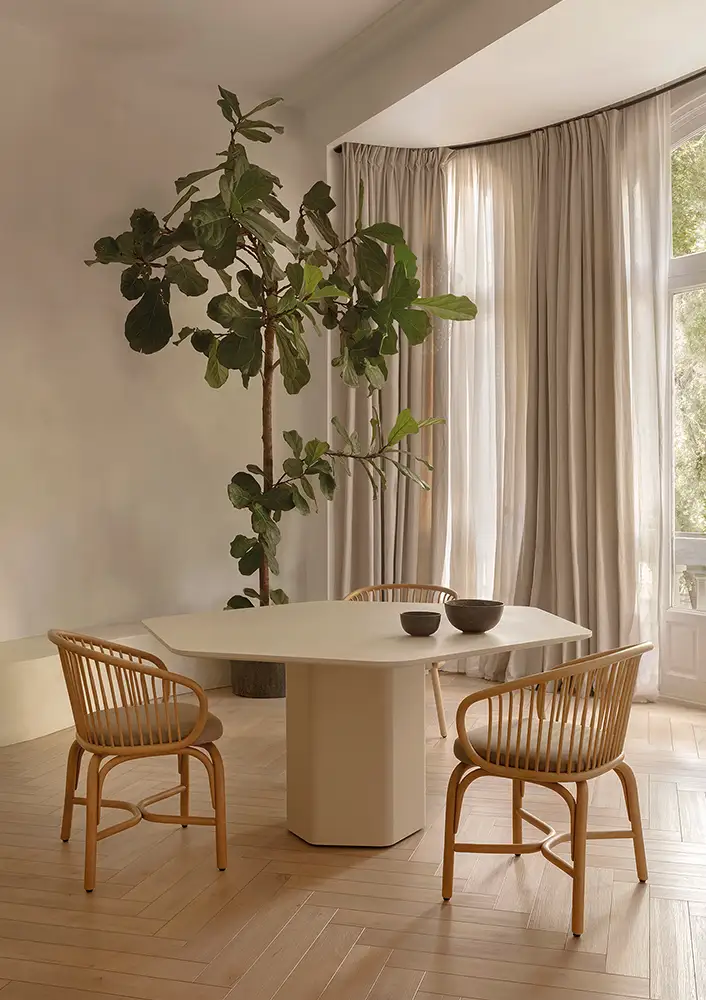 indoor dining tables
